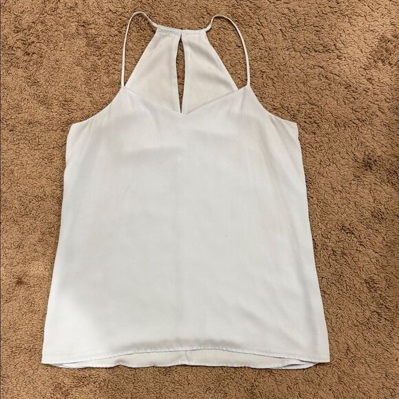 Elegant White Halter Top - Picture 1 of 2